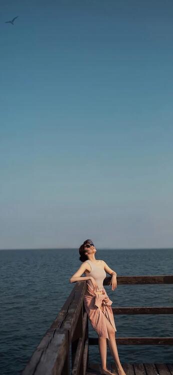 Girl 210120
