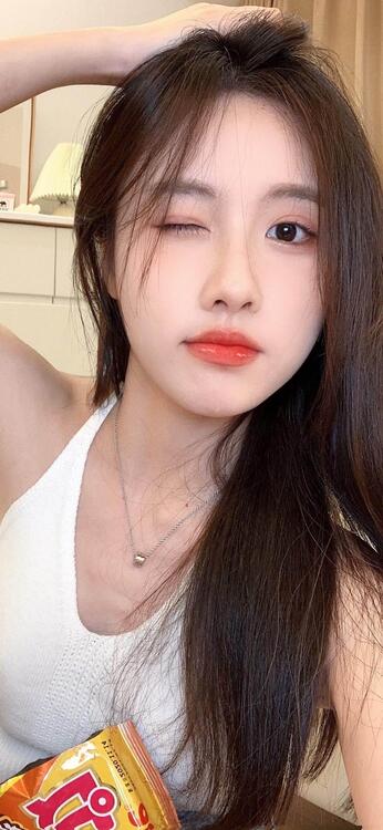 Girl 153705