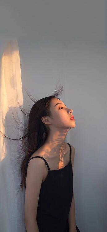 Girl 102690