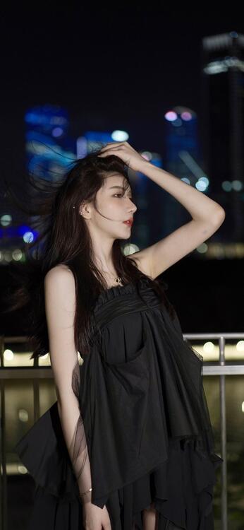 Girl 102646