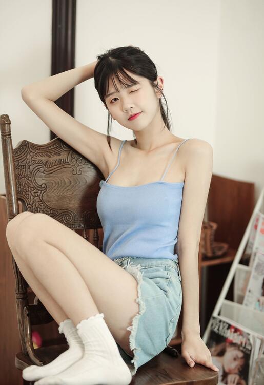 Chica 111105